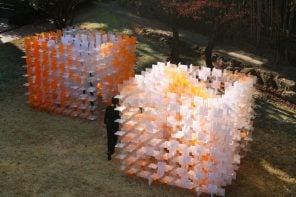Mesmerizing Paired Cubes and its 3,500 polycarbonate panels invites viewers to play